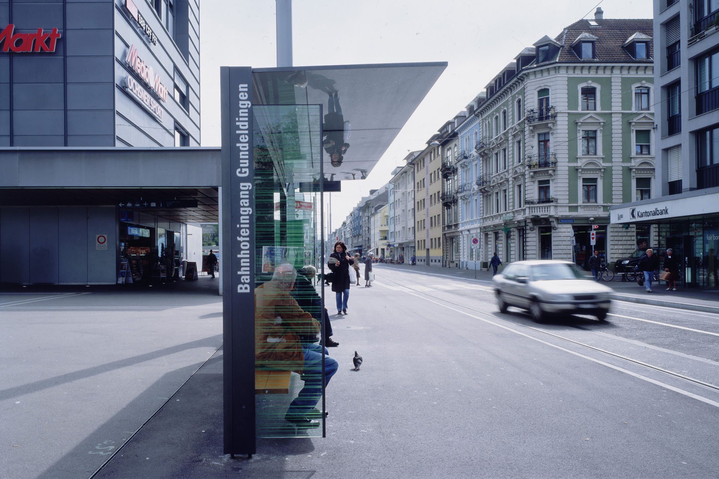 Projektfotografie «PARAPLUIE» Wartehallen für den öffentlichen Verkehr