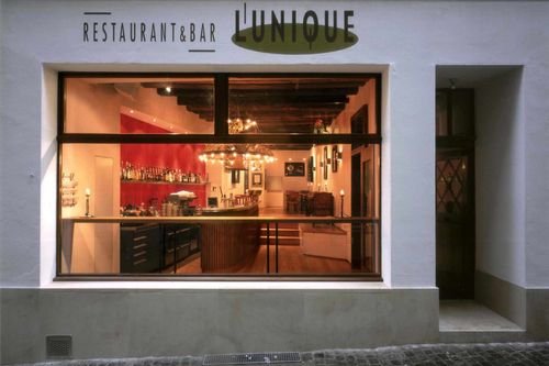 Projektbild Altstadthaus mit Restaurant L’UNIQUE in Basel